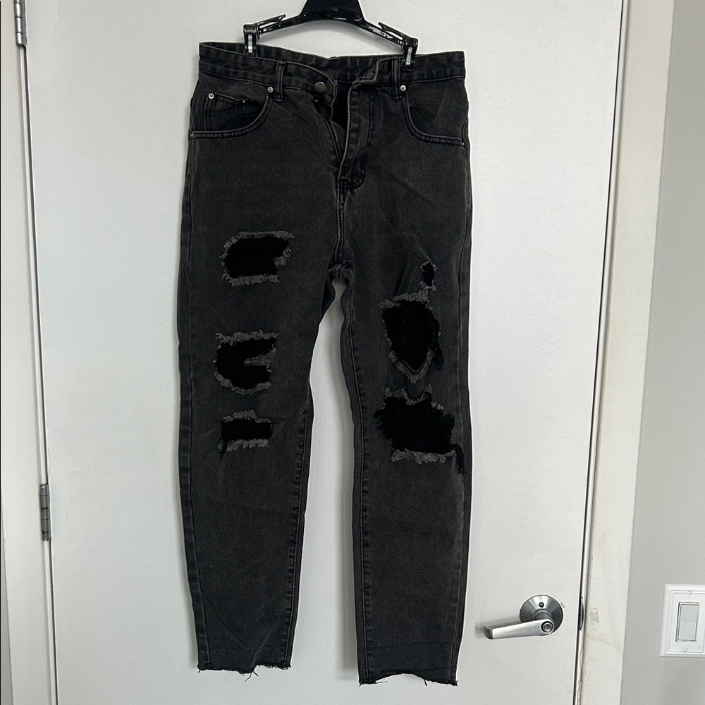 Women’s Black Distressed Ripped Jeans